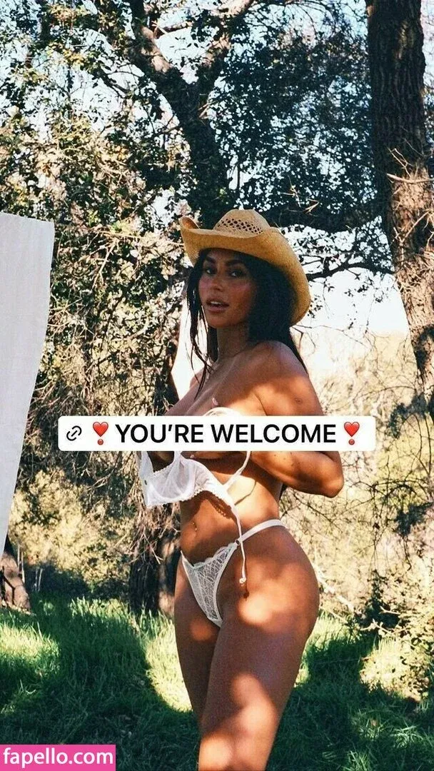 Claudia Tihan Onlyfans Photo Gallery 