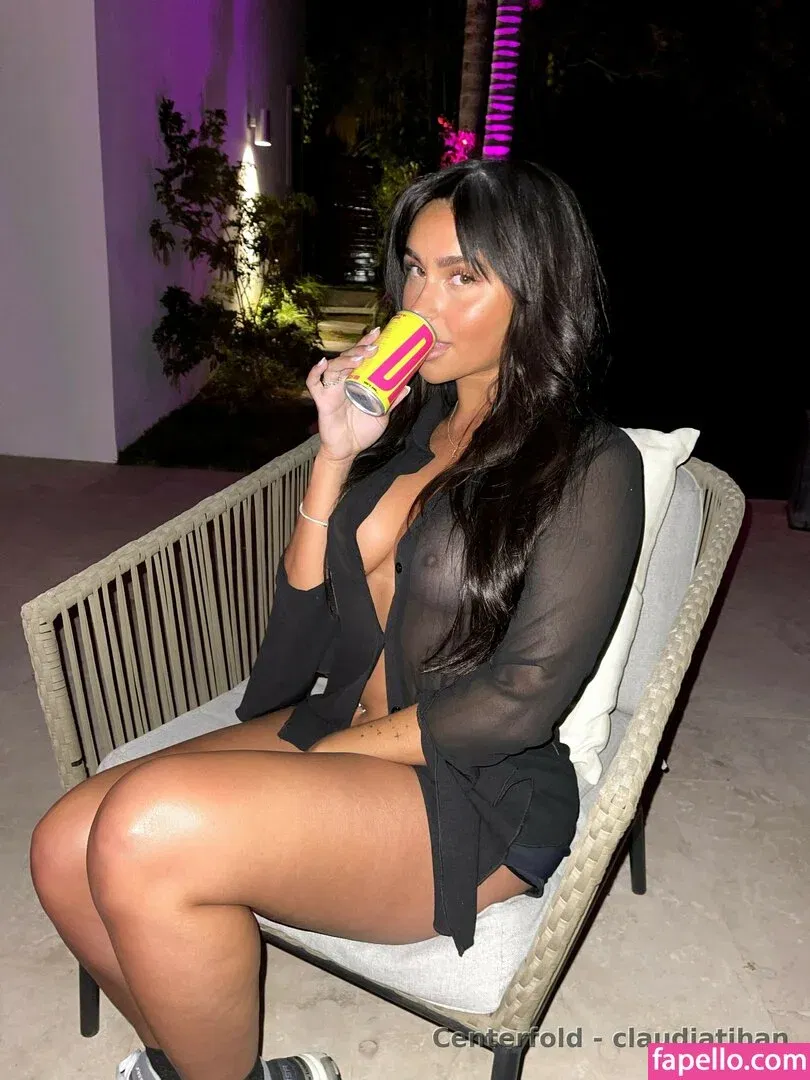 Claudia Tihan Onlyfans Photo Gallery 