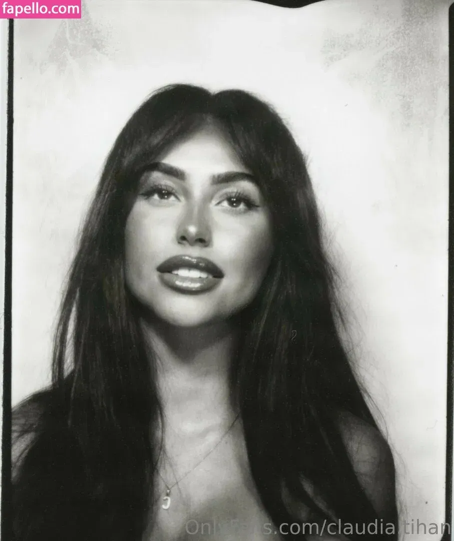 Claudia Tihan Onlyfans Photo Gallery 