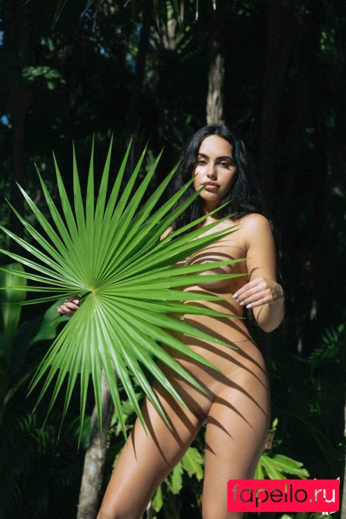 Claudia Tihan Onlyfans Photo Gallery 