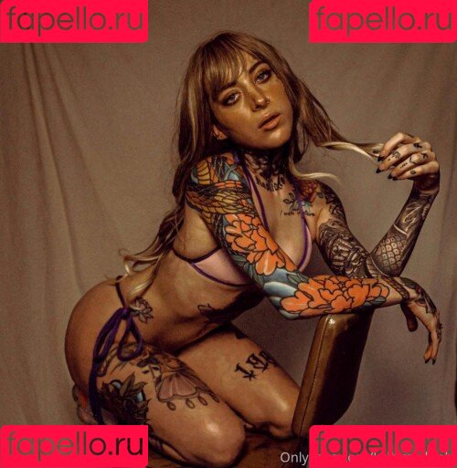 Kelly Medanie Onlyfans Photo Gallery 