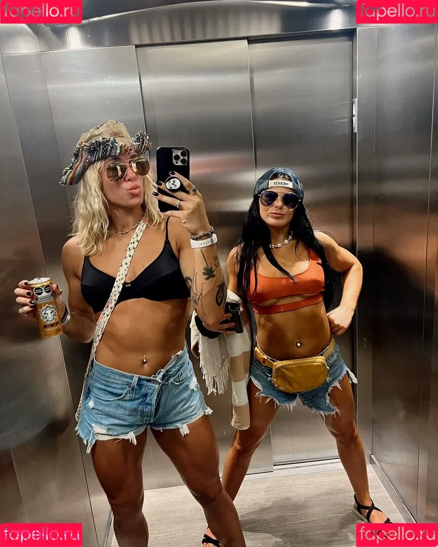 Sol Ruca Onlyfans Photo Gallery 
