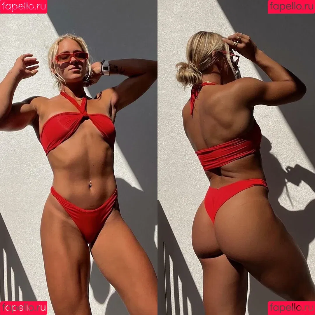 Sol Ruca Onlyfans Photo Gallery 