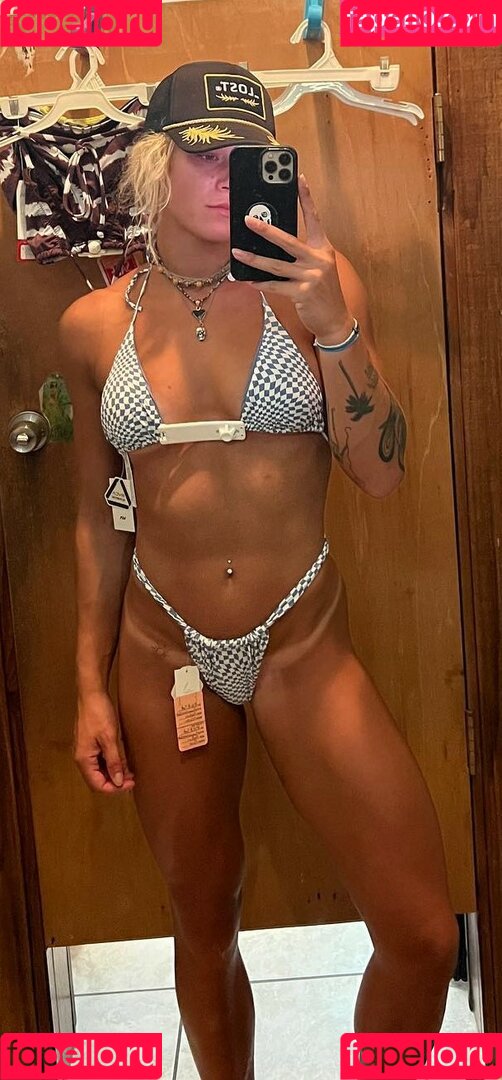 Sol Ruca Onlyfans Photo Gallery 