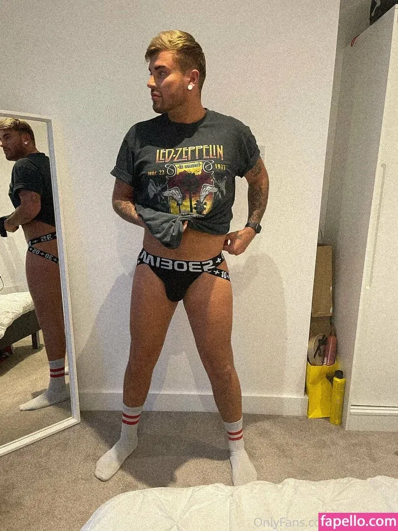 blondedan Onlyfans Photo Gallery 