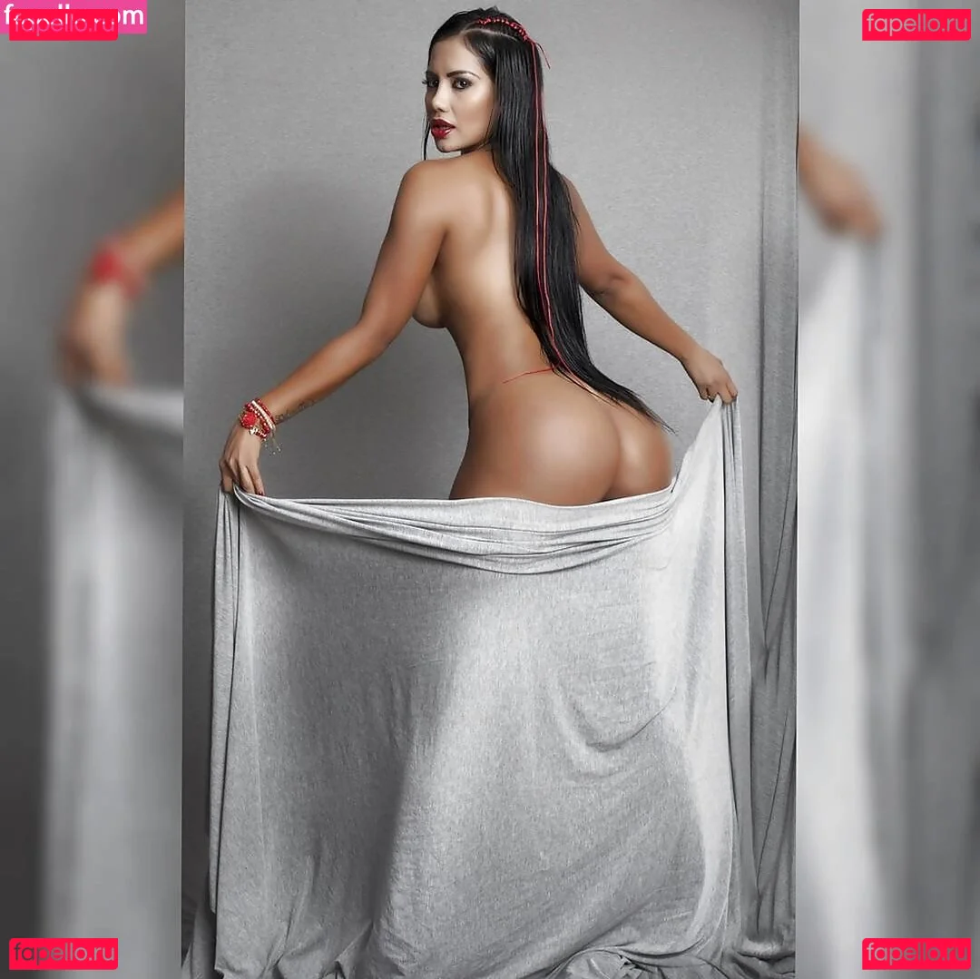 kotya.ch Onlyfans Photo Gallery 