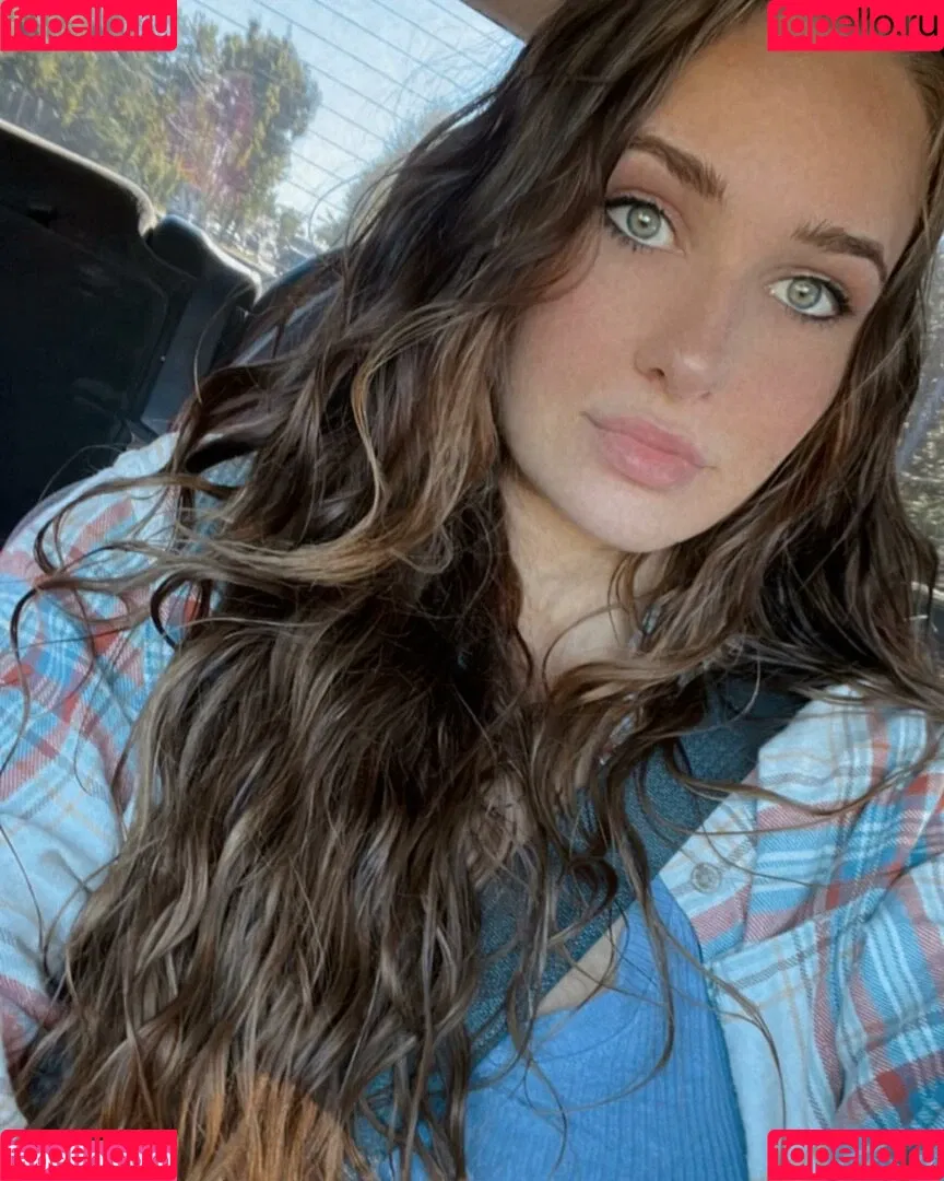 Ella Estrid Onlyfans Photo Gallery 
