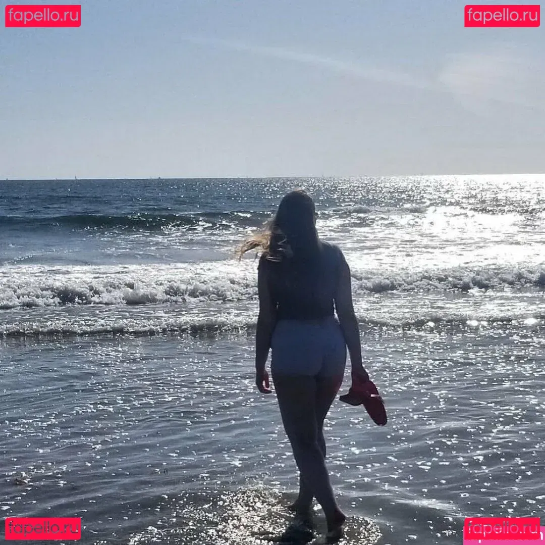 Ella Estrid Onlyfans Photo Gallery 