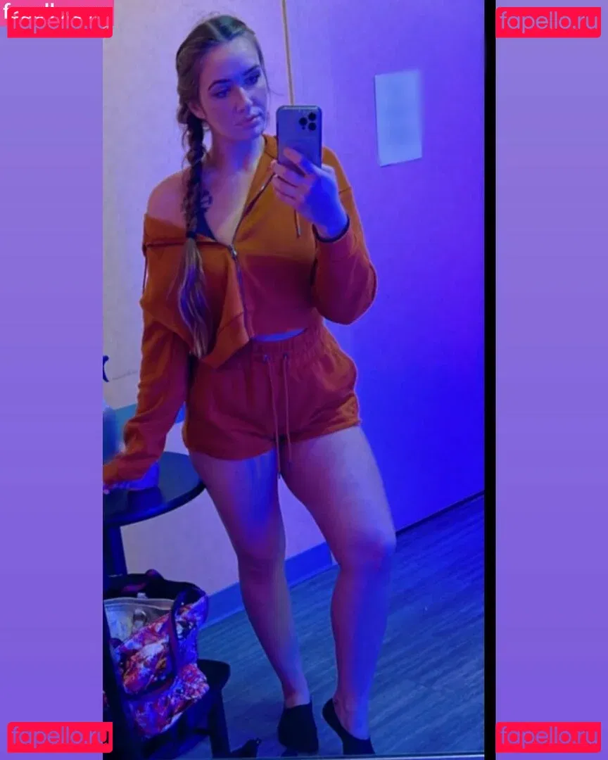 Ella Estrid Onlyfans Photo Gallery 