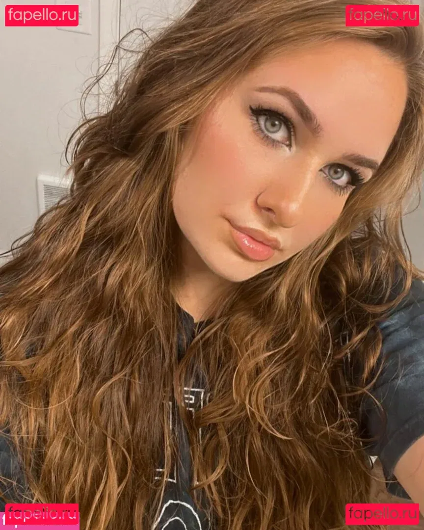 Ella Estrid Onlyfans Photo Gallery 