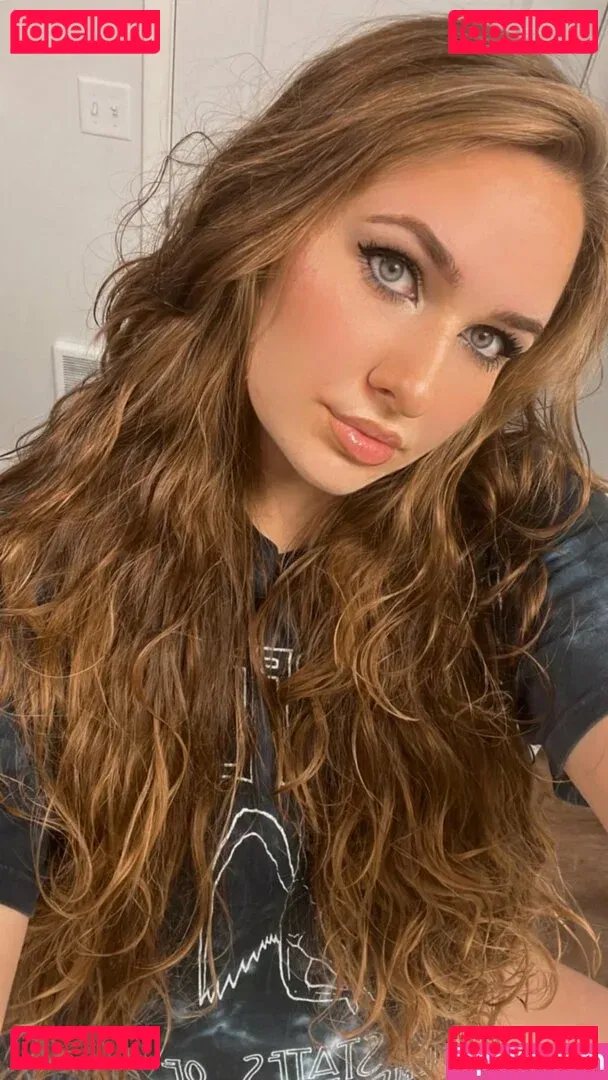 Ella Estrid Onlyfans Photo Gallery 