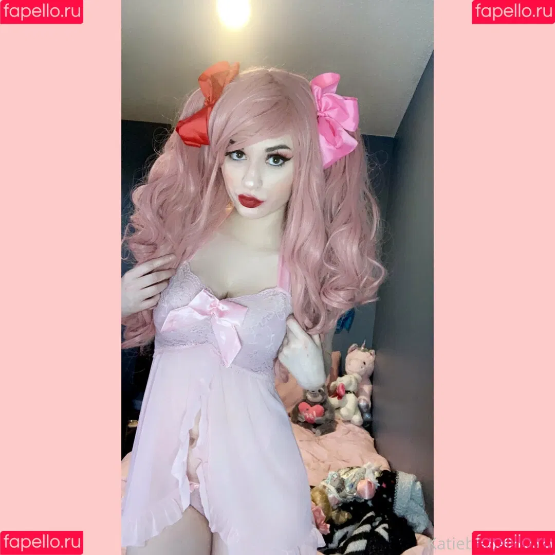 alienonearth Onlyfans Photo Gallery 
