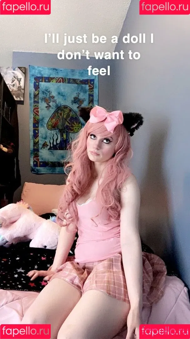 alienonearth Onlyfans Photo Gallery 
