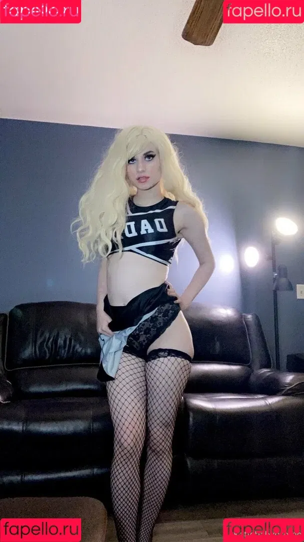 alienonearth Onlyfans Photo Gallery 