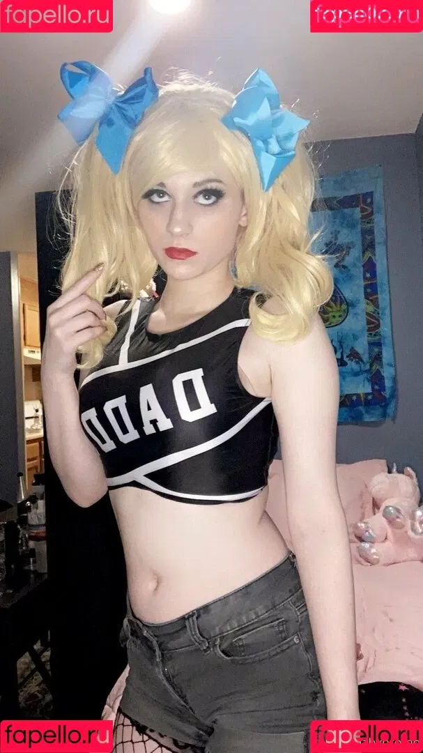 alienonearth Onlyfans Photo Gallery 