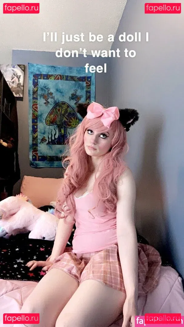 alienonearth Onlyfans Photo Gallery 