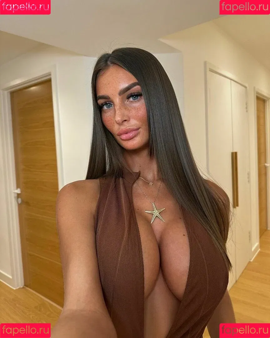 Maddy Cheary Onlyfans Photo Gallery 