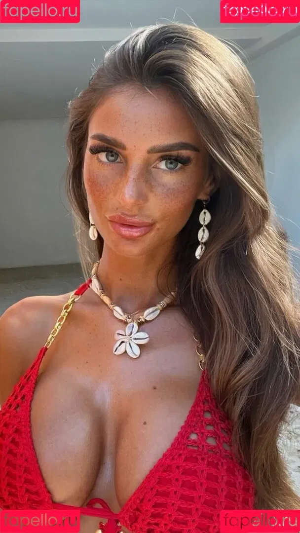 Maddy Cheary Onlyfans Photo Gallery 