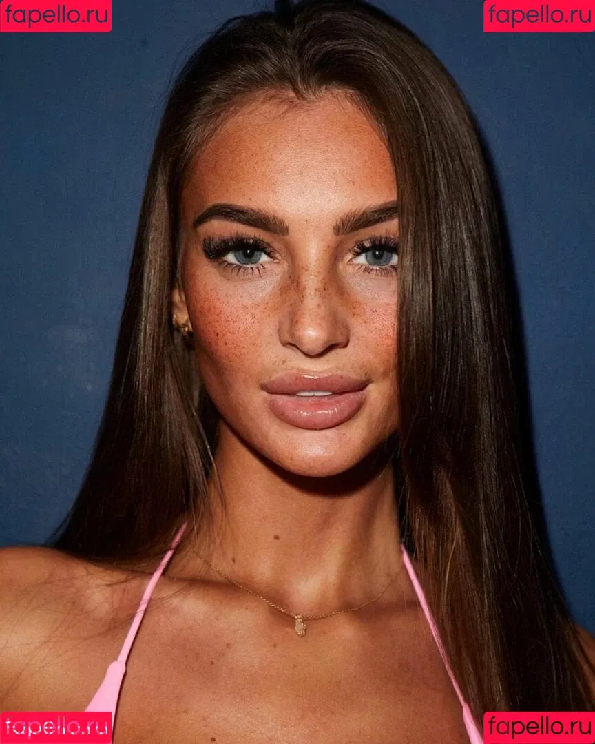 Maddy Cheary Onlyfans Photo Gallery 