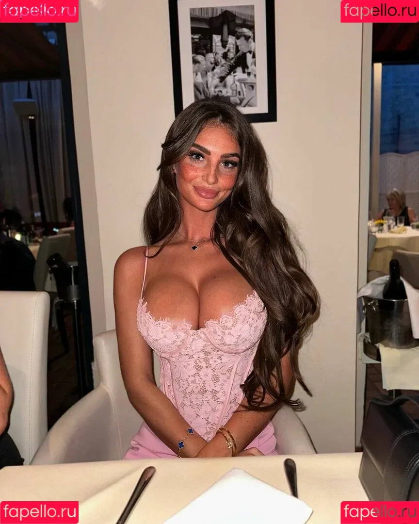 Maddy Cheary Onlyfans Photo Gallery 