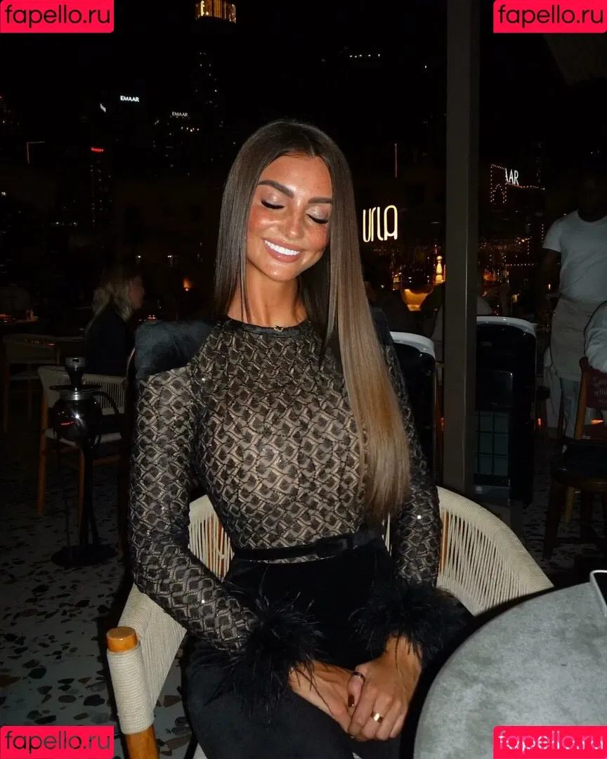 Maddy Cheary Onlyfans Photo Gallery 