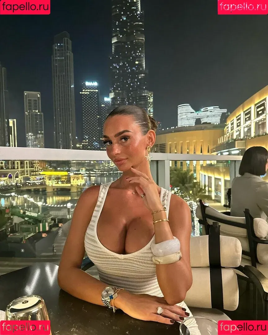 Maddy Cheary Onlyfans Photo Gallery 