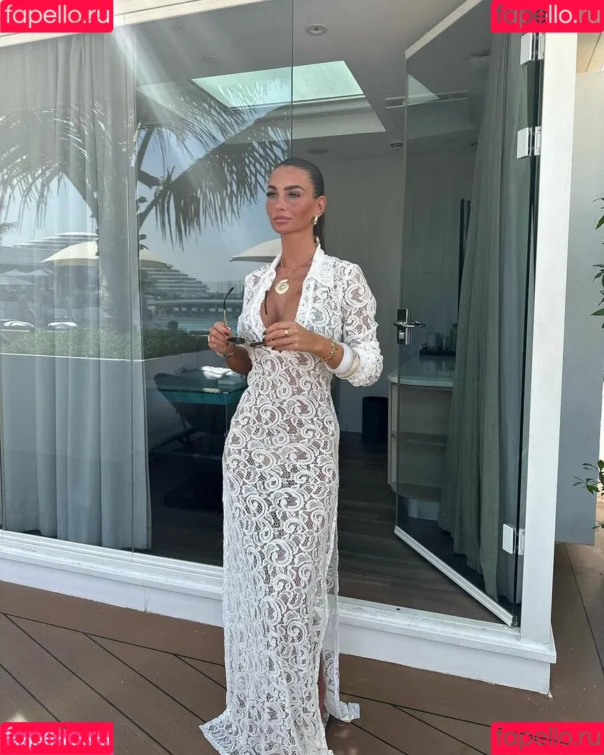 Maddy Cheary Onlyfans Photo Gallery 