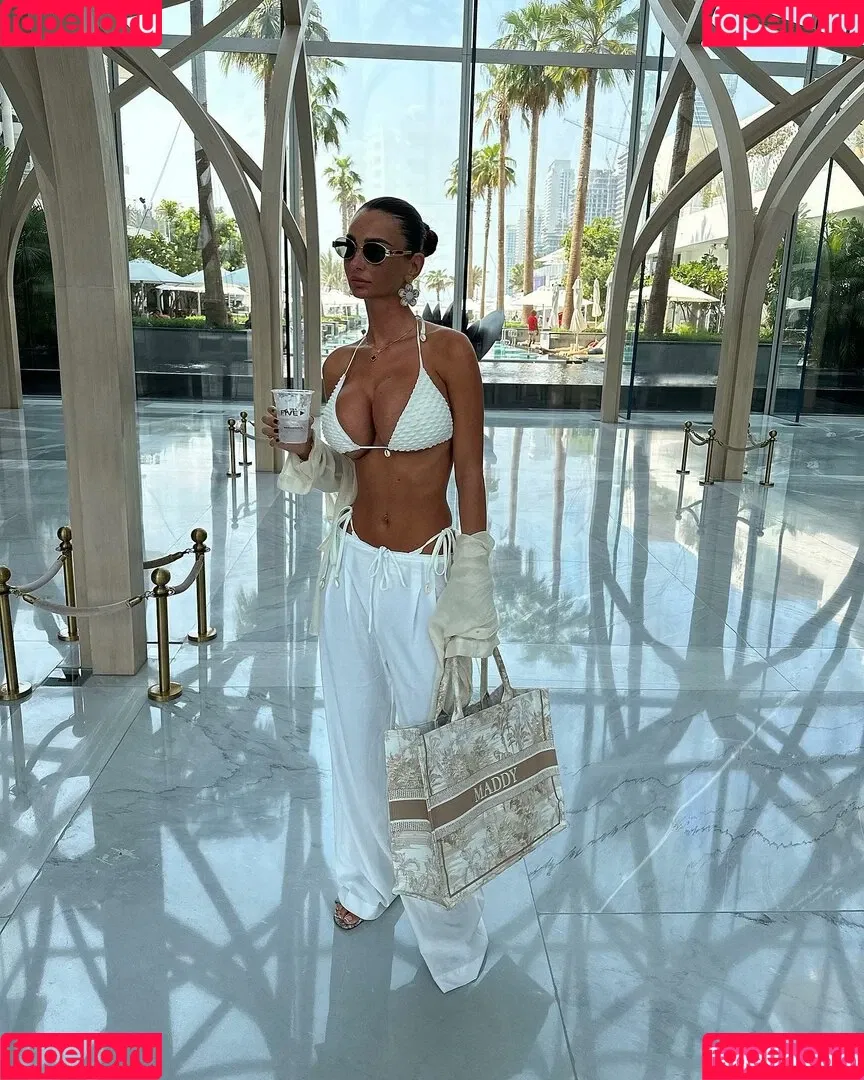 Maddy Cheary Onlyfans Photo Gallery 