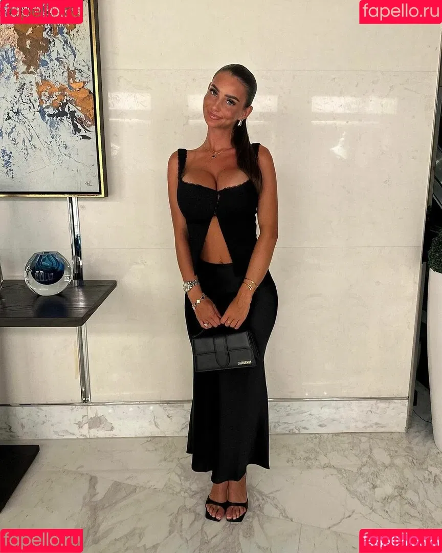 Maddy Cheary Onlyfans Photo Gallery 