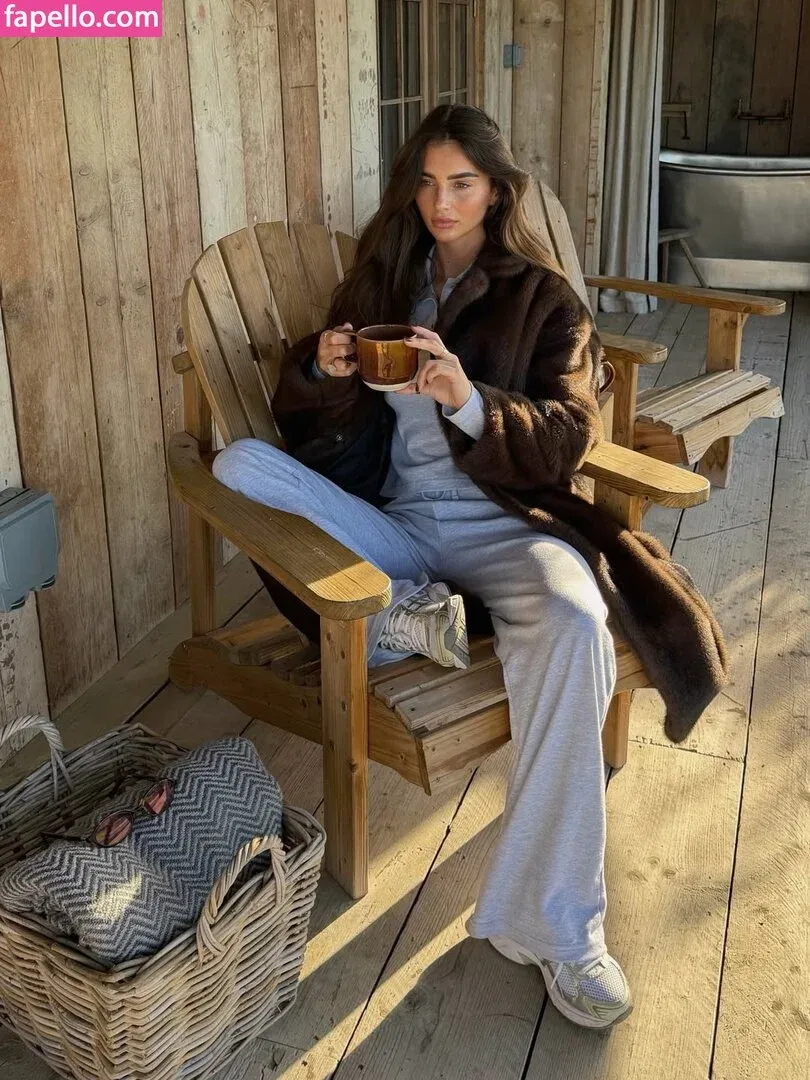 Maddy Cheary Onlyfans Photo Gallery 