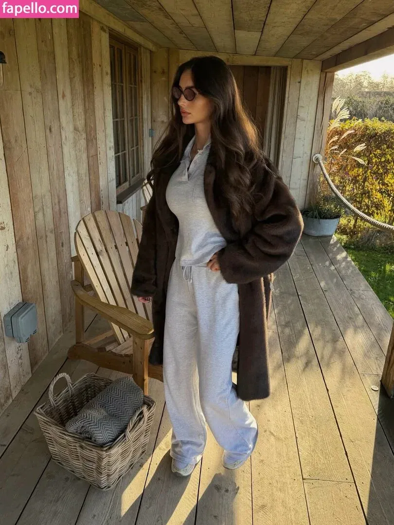 Maddy Cheary Onlyfans Photo Gallery 