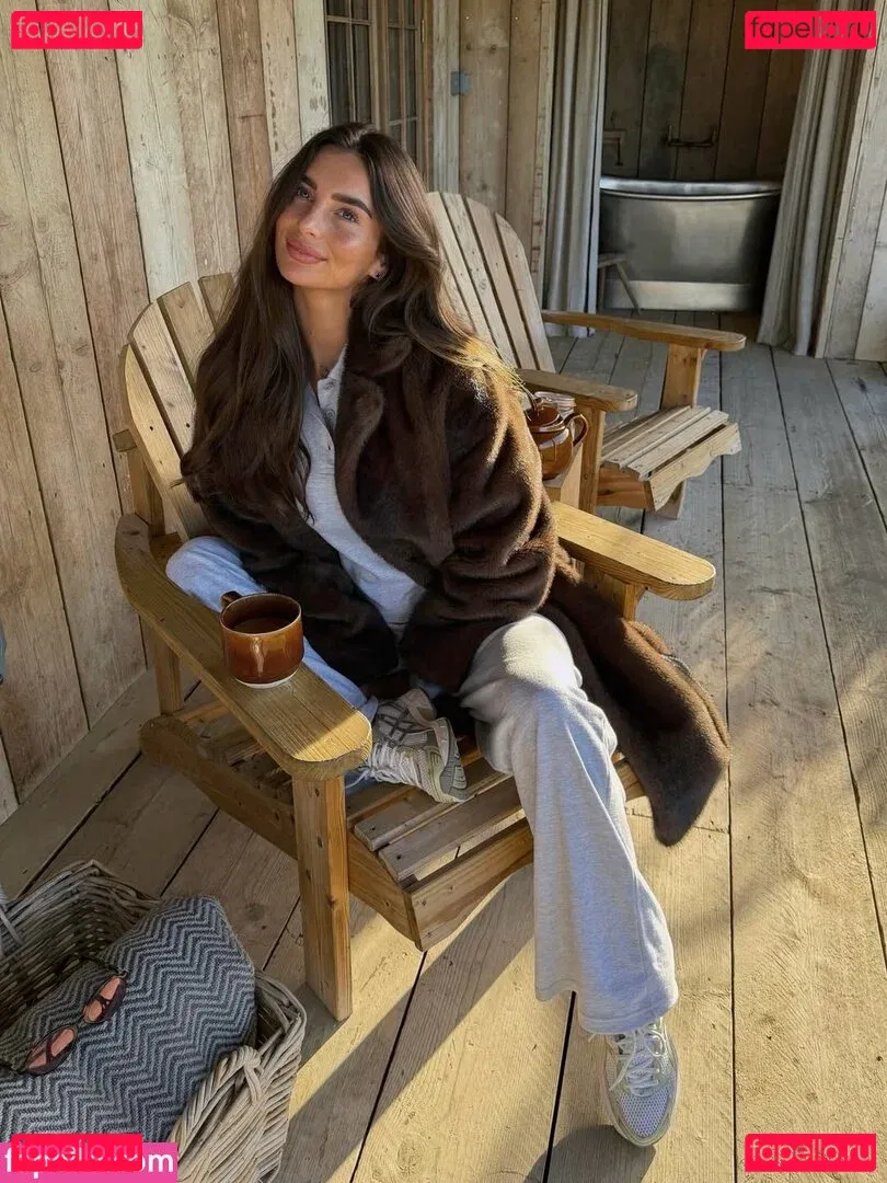 Maddy Cheary Onlyfans Photo Gallery 