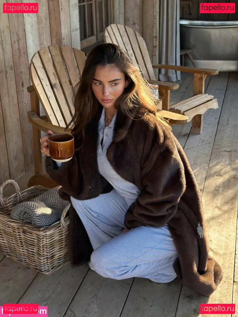 Maddy Cheary Onlyfans Photo Gallery 