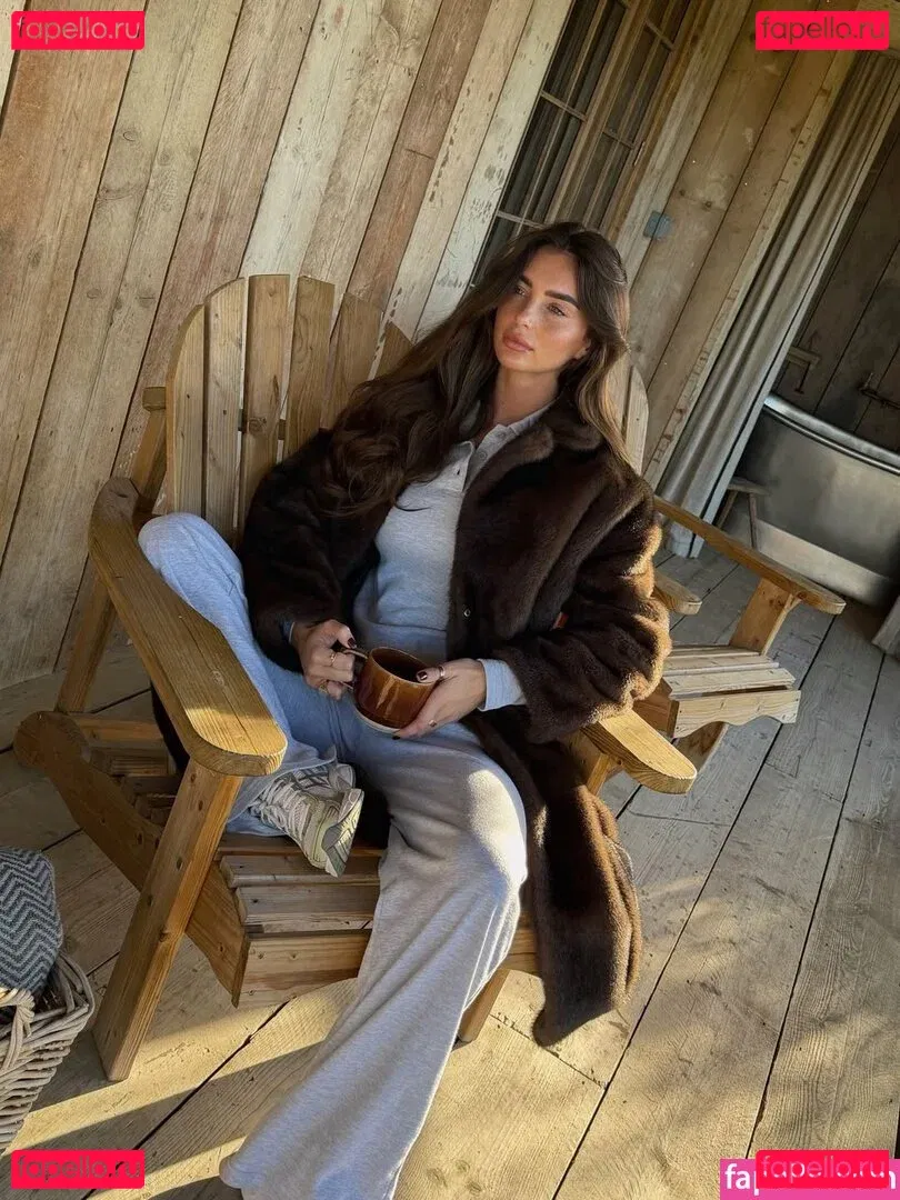 Maddy Cheary Onlyfans Photo Gallery 