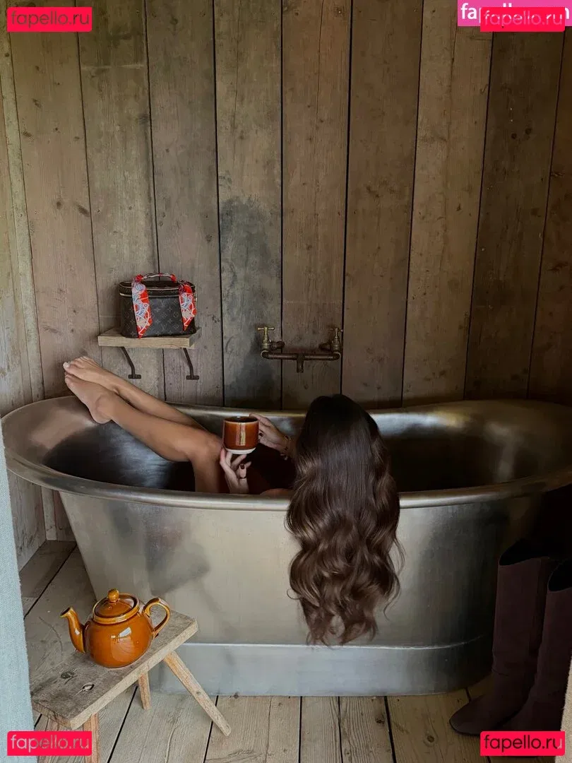 Maddy Cheary Onlyfans Photo Gallery 