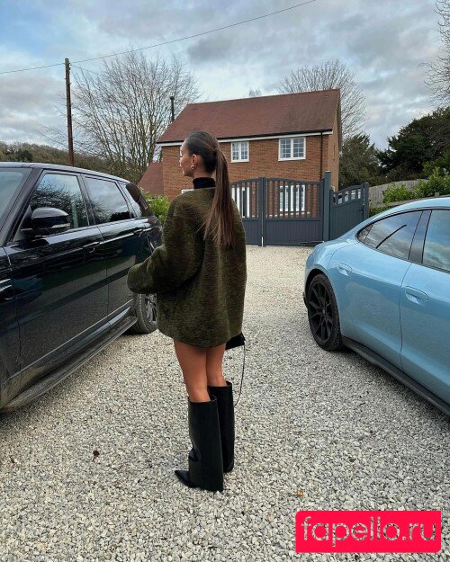 Maddy Cheary Onlyfans Photo Gallery 