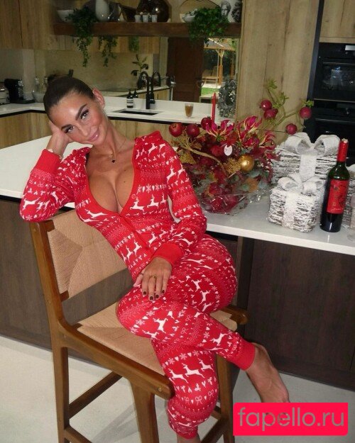 Maddy Cheary Onlyfans Photo Gallery 