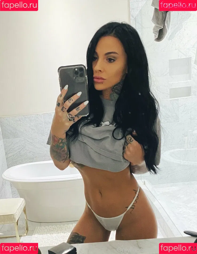Zahrainchains Onlyfans Photo Gallery 