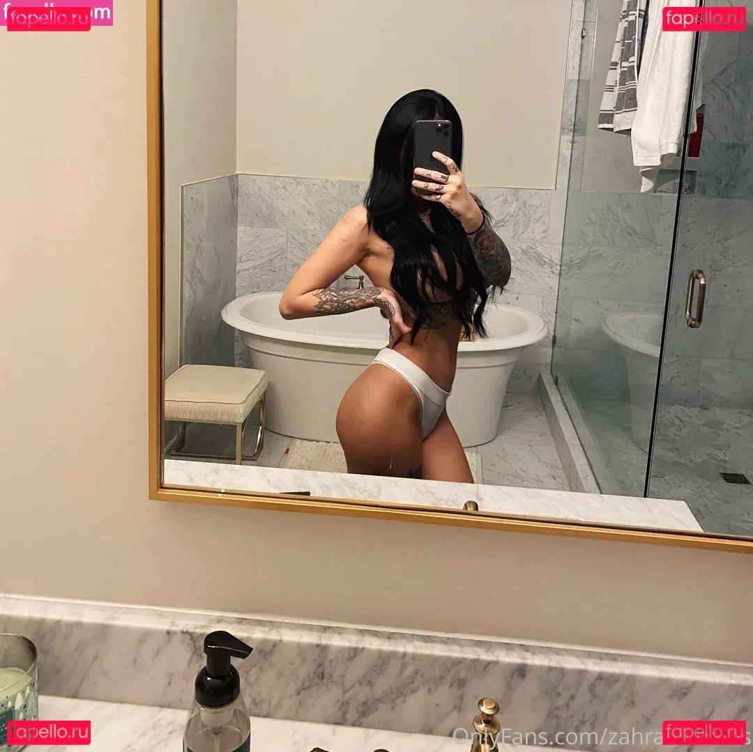 Zahrainchains Onlyfans Photo Gallery 