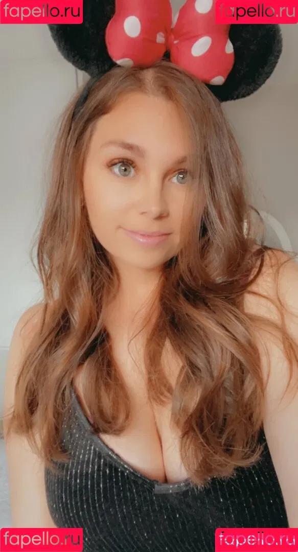 Admiremeamy Onlyfans Photo Gallery 