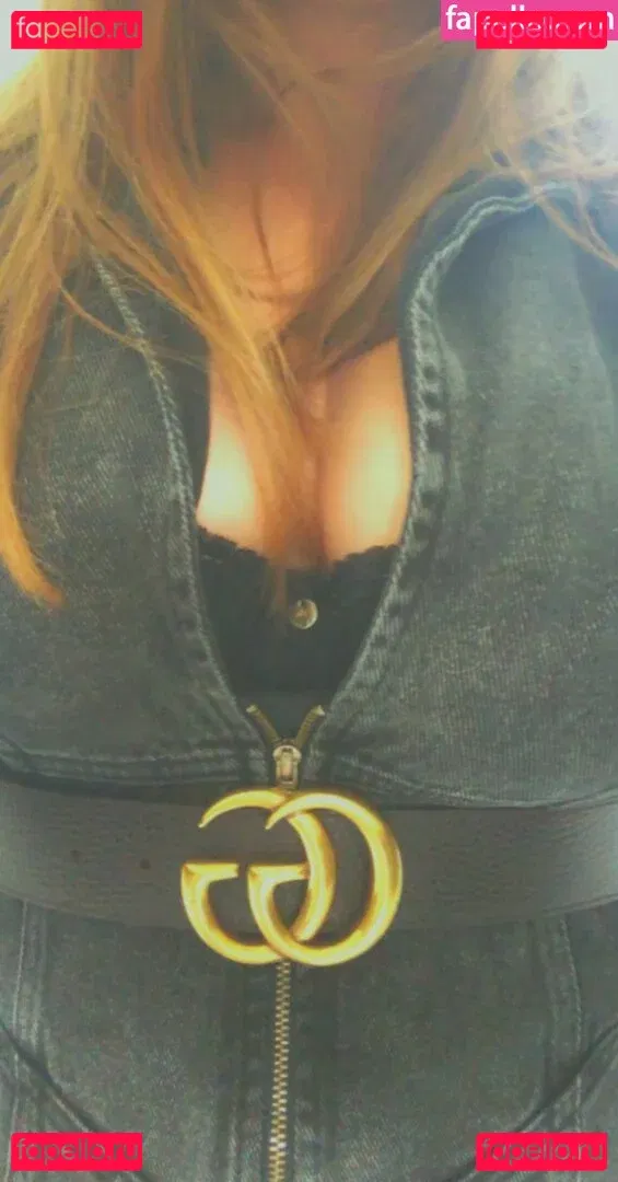 Admiremeamy Onlyfans Photo Gallery 