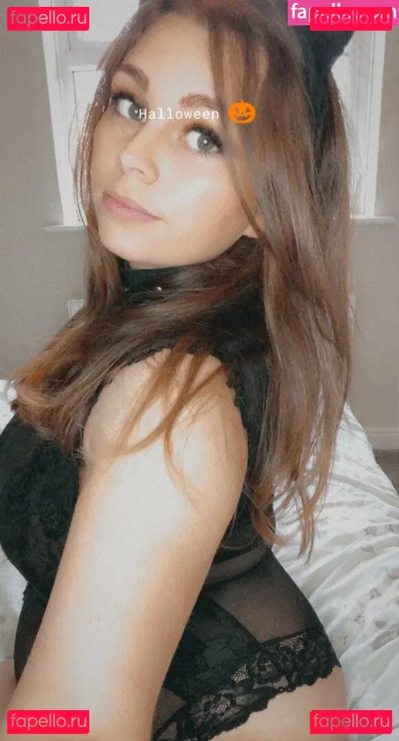 Admiremeamy Onlyfans Photo Gallery 