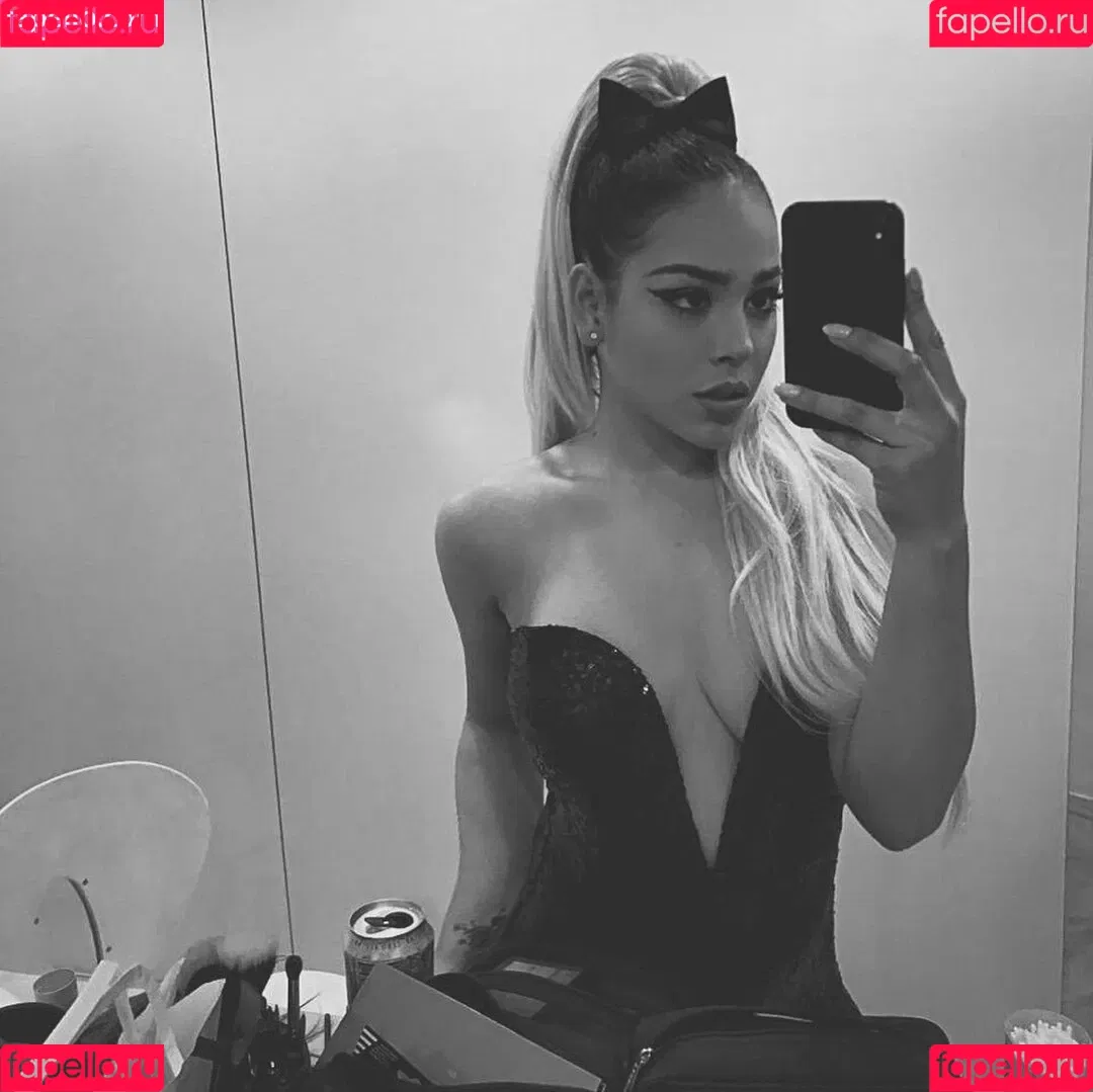 Danna Paola Onlyfans Photo Gallery 