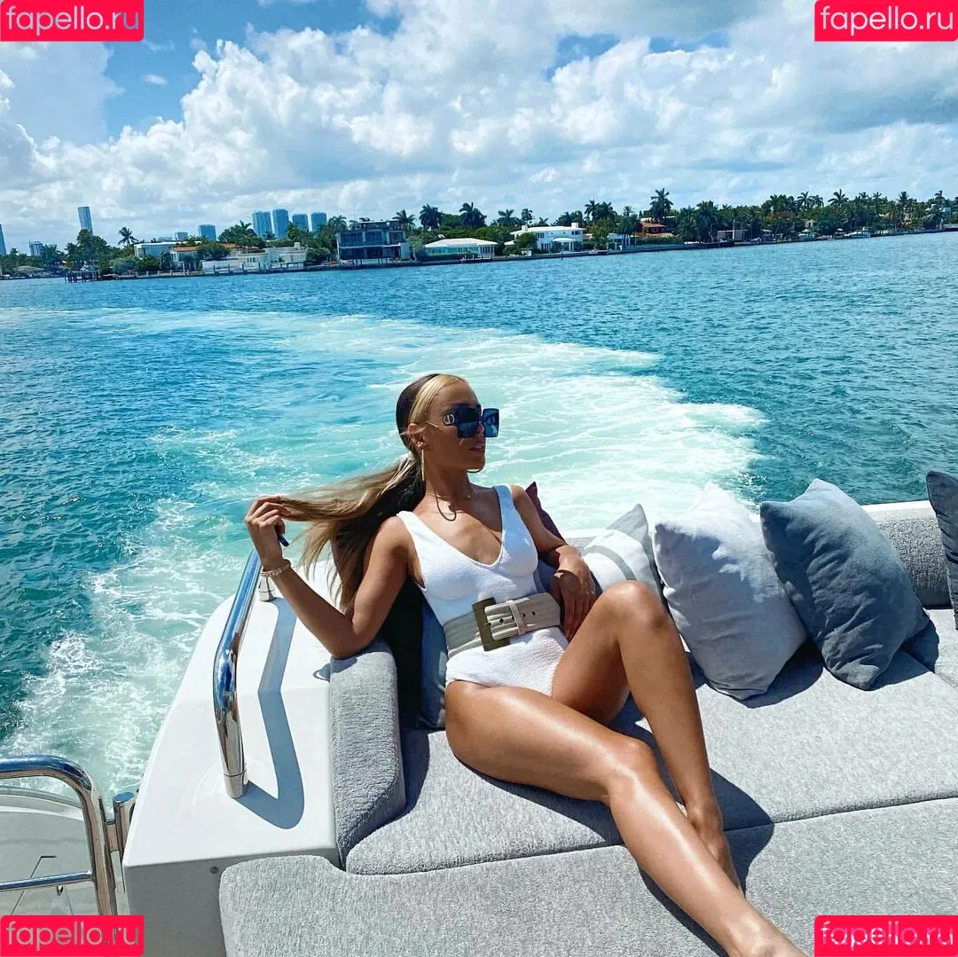 Danna Paola Onlyfans Photo Gallery 