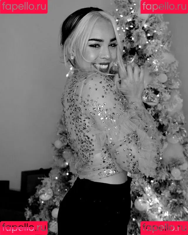 Danna Paola Onlyfans Photo Gallery 
