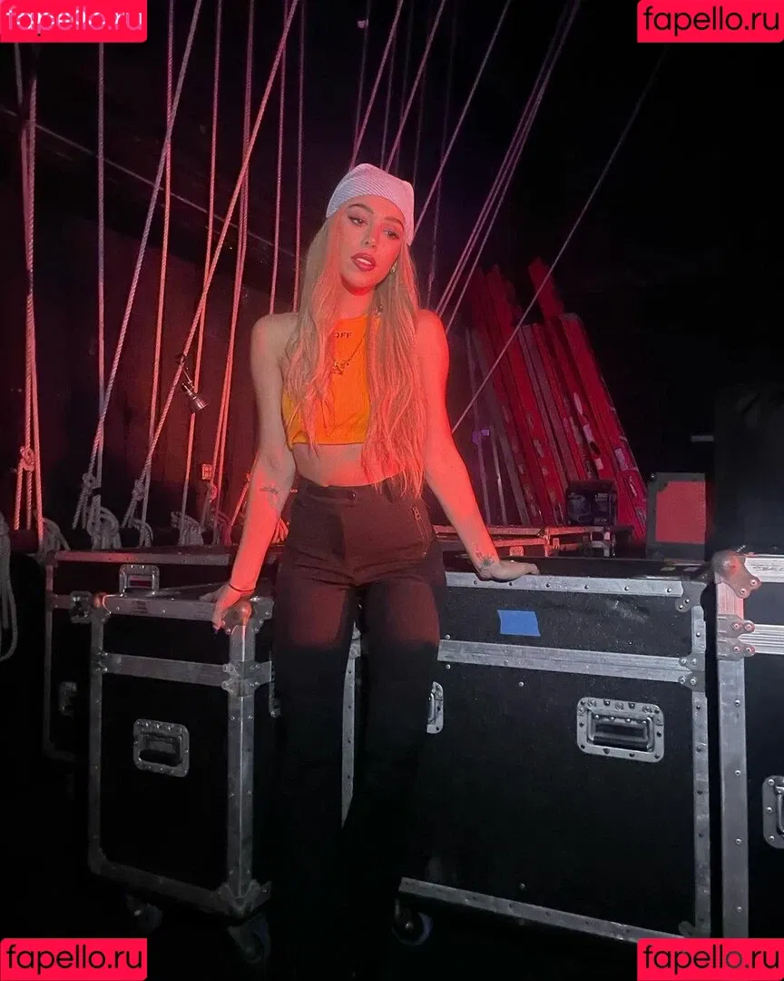 Danna Paola Onlyfans Photo Gallery 