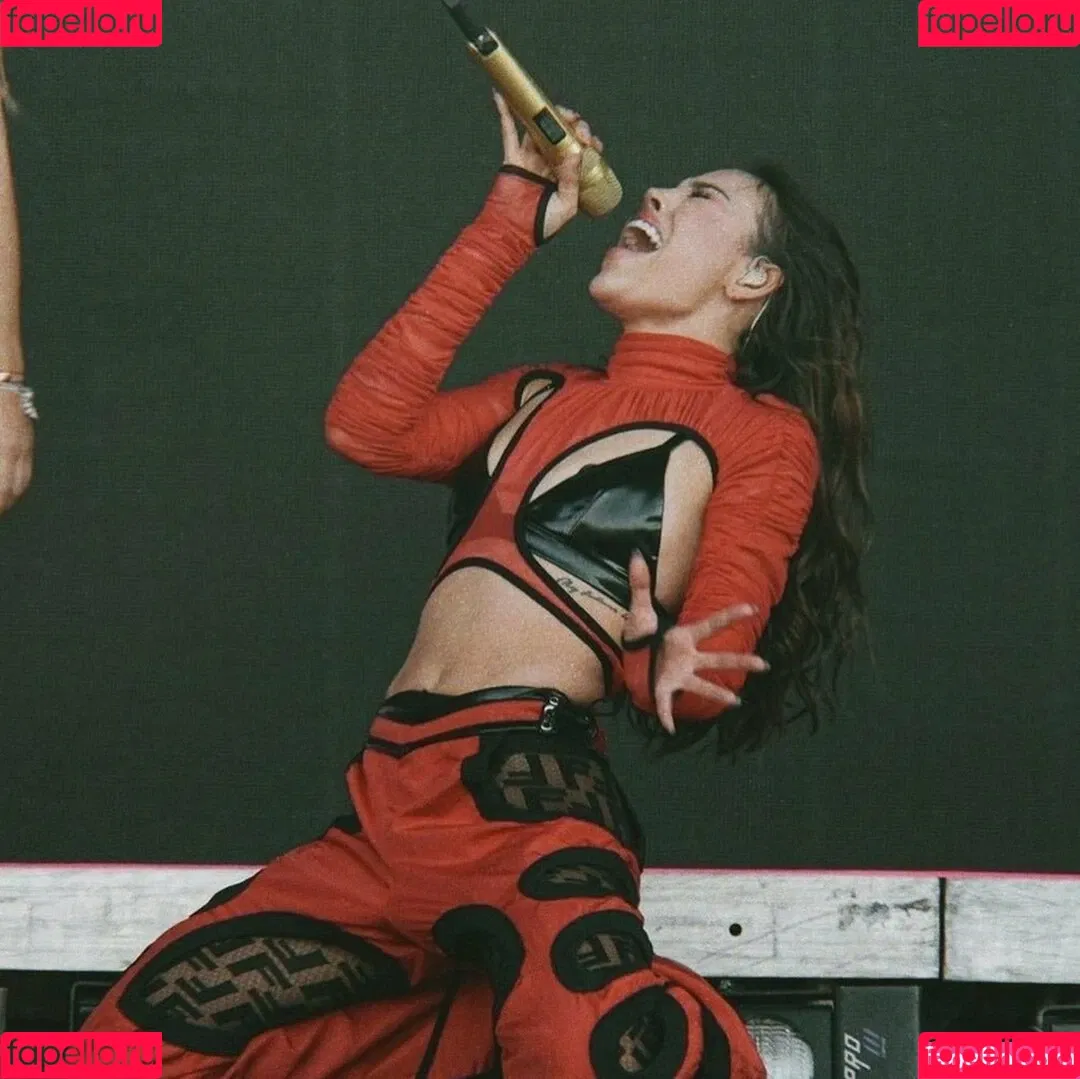 Danna Paola Onlyfans Photo Gallery 