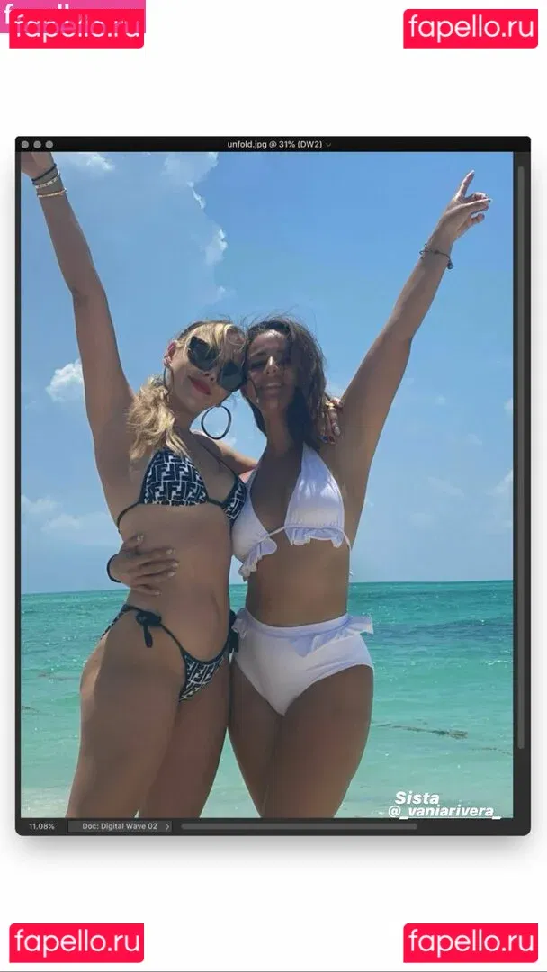 Danna Paola Onlyfans Photo Gallery 