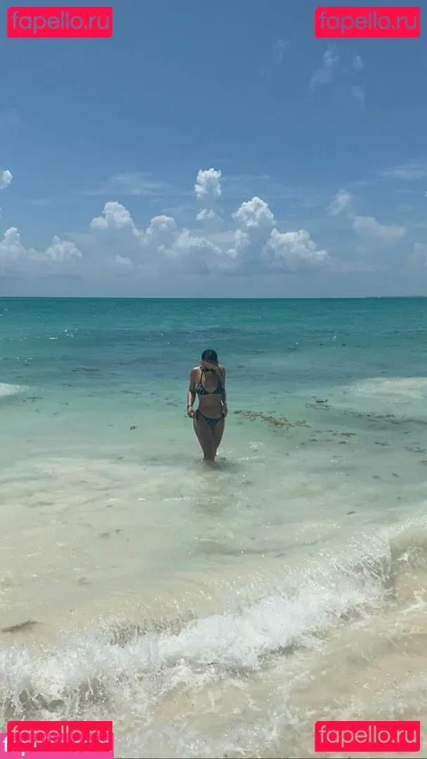 Danna Paola Onlyfans Photo Gallery 