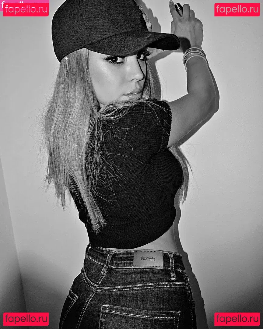 Danna Paola Onlyfans Photo Gallery 